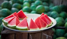 国内最大免费吃瓜,带你畅享娱乐盛宴